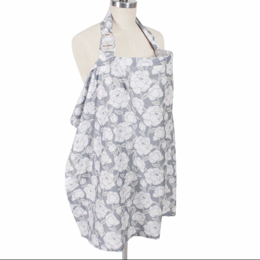 Bébé Au Lait Nursing Cover